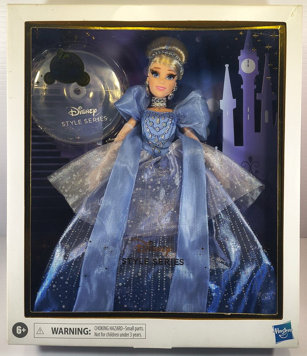 Hasbro Disney Styles Series CINDERELLA 70 Years, New, See Pics/Descr.